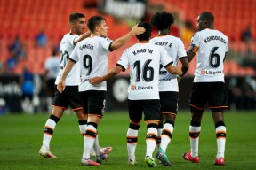 爱游戏体育 -关于赛地聚焦——法国杯赛后热度飙升，瓦伦西亚扳平良机，态度坚定，数据趋势出现新变化的信息