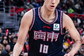 爱游戏体育 -孟菲斯灰熊队比赛